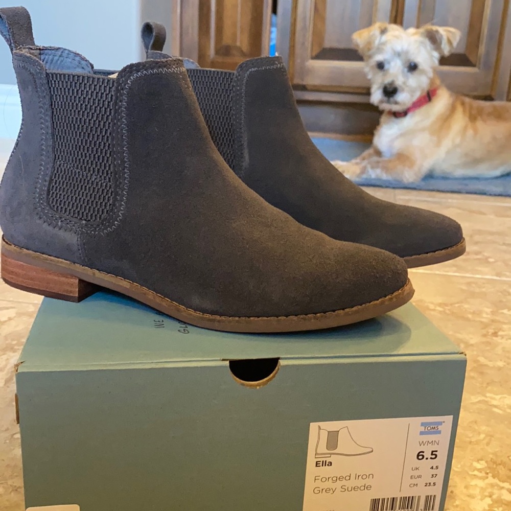 GUC Toms Ella bootie sz 6.5 forged iron grey suede